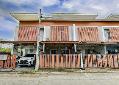 ขาย - ทาวน์โฮม 2 ขั้น ซอย สมเพชร บางบัวทอง, นนทบุรี