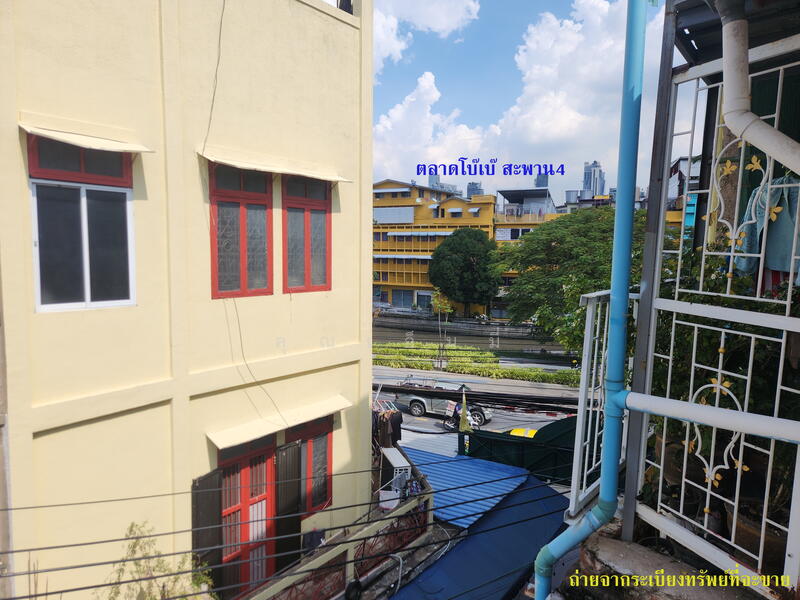 ขายตึกแถว 3 ชั้น โบ๊เบ๊ ซอยกรุงแมน ใกล้มัสยิดมหานาค 7 ตร.วา ตรงข้ามสะพาน 4, กรุงเทพ, ถนนกรุงแมน – มัสยิดมหานาค, คลองมหานาค, ป้อมปราบศัตรูพ่าย, กรุงเทพ, 70 ตร.ม., ตึกแถว-อาคารพาณิชย์ ขาย, โดย คุณเอ็มมี่, 500031959 - DDproperty.com