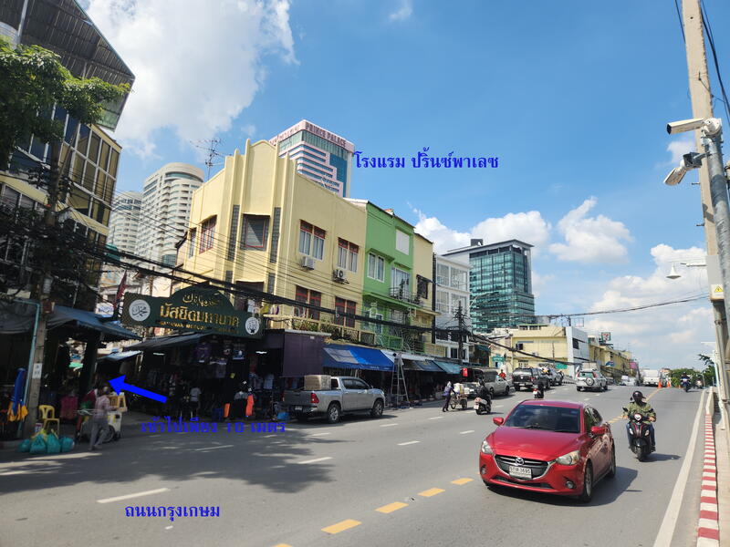 ขายตึกแถว 3 ชั้น โบ๊เบ๊ ซอยกรุงแมน ใกล้มัสยิดมหานาค 7 ตร.วา ตรงข้ามสะพาน 4, กรุงเทพ, ถนนกรุงแมน – มัสยิดมหานาค, คลองมหานาค, ป้อมปราบศัตรูพ่าย, กรุงเทพ, 70 ตร.ม., ตึกแถว-อาคารพาณิชย์ ขาย, โดย คุณเอ็มมี่, 500031959 - DDproperty.com