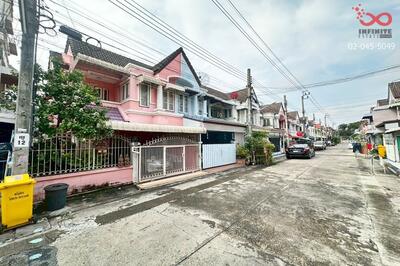 ขาย - ซอยหมู่บ้านเจ้าพระยาพลาซ่า 8/2, นนทบุรี