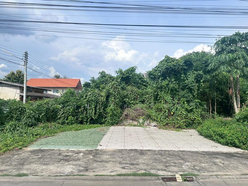 ขาย - ที่ดินสวยกลางเมืองกาญจนบุรี — แปลงใหญ่ รูปสี่เหลี่ยม ใช้งานง่าย เหมาะพัฒนาได้หลายรูปแบบ, กาญจนบุรี