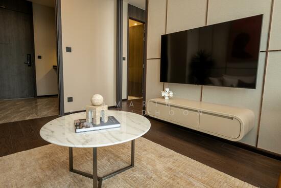 AESTIQ Thonglor : เอสทีค ทองหล่อ, กรุงเทพ