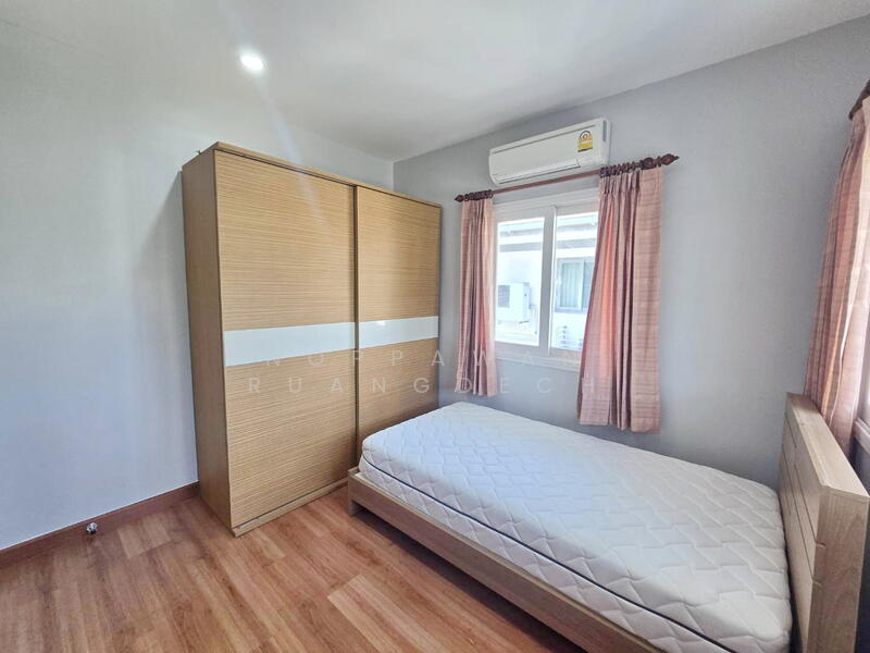 ให้เช่า - ให้เช่า บ้านเดี่ยว 2 ชั้น ทาสีใหม่ทั้งหลัง ถนนเลี่ยงเมืองปากเกร็ด, นนทบุรี