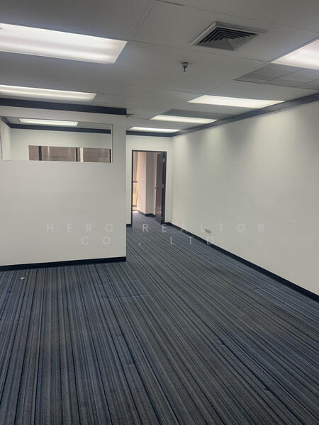 For Rent - For Rent Bangkok Office Space Phloen Chit Pathum Wan BTS Chit Lom BRE26182, Bangkok