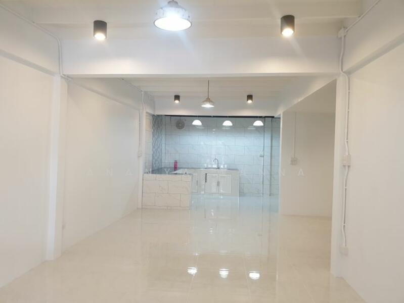 For Rent - 3-BR Townhouse, Bangkok