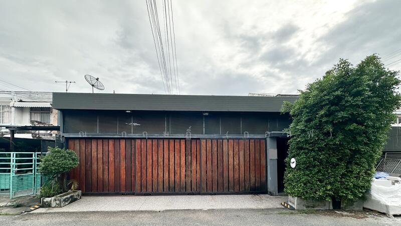 ขาย - ทาวน์เฮ้าส์ พงษ์เพชรวิลล่า 3 ต่อเติมเต็ม ใกล้ แม็คโคร แจ้งวัฒนะ, นนทบุรี