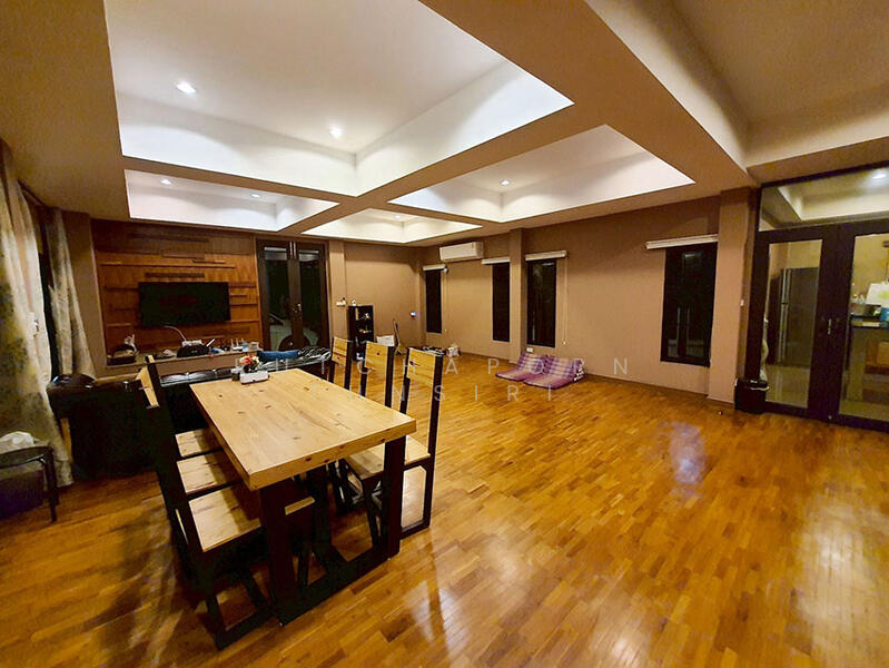 ให้เช่า - บ้านในโครงการ ให้เช่าเดือนละ 35,000 บาท ใกล้เซ็นทรัลแอร์พอร์ตเพียง 10 นาที No.9H177, เชียงใหม่