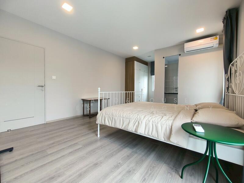 Anya Bangna-Ramkhamhaeng 2, Bangkok, Ramkhamhaeng 2 Road, Dok Mai, Prawet, Bangkok, 2 Bedrooms, 146 sqm, Townhouse For Rent, by YTD Land&houses Real Estate Agency, 500033267 - DDproperty.com