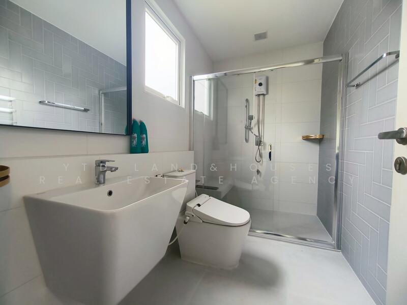 Anya Bangna-Ramkhamhaeng 2, Bangkok, Ramkhamhaeng 2 Road, Dok Mai, Prawet, Bangkok, 2 Bedrooms, 146 sqm, Townhouse For Rent, by YTD Land&houses Real Estate Agency, 500033267 - DDproperty.com