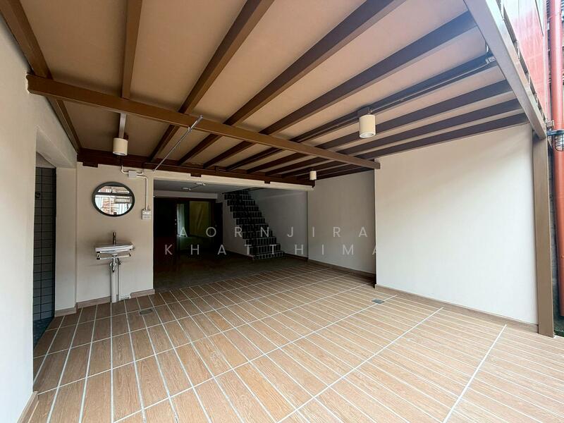 For Rent - Commercial Building 2 units, Chiang Mai