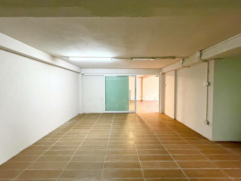 For Rent - Commercial Building 2 units, Chiang Mai
