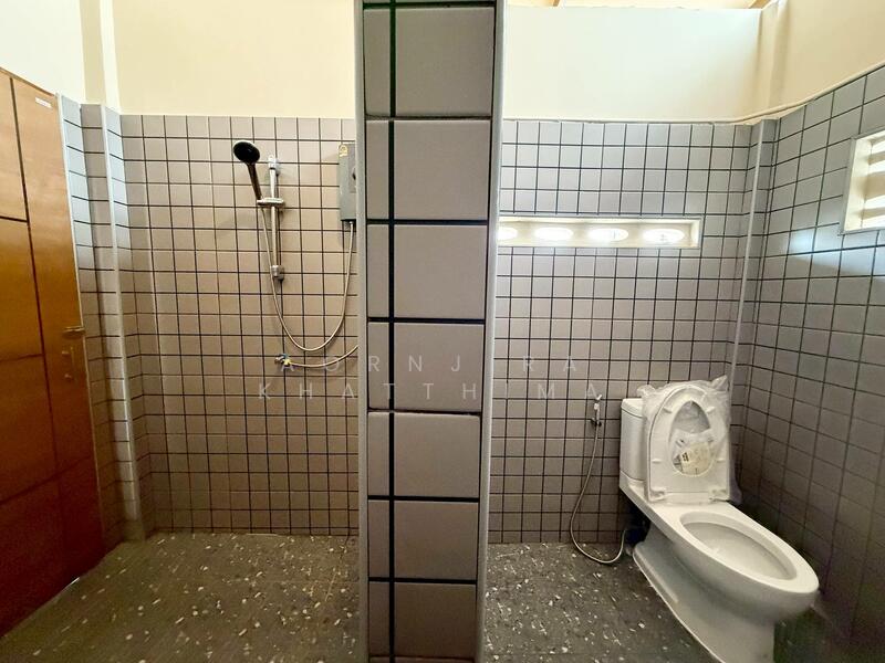 For Rent - Commercial Building 2 units, Chiang Mai