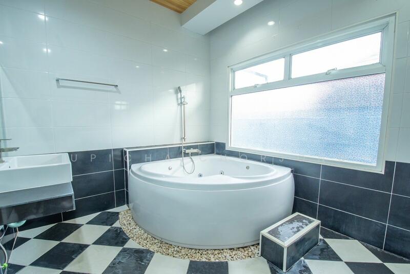 วิลล่า 4-ห้องนอน, ชลบุรี, ห้วยใหญ่, บางละมุง, ชลบุรี, 382 ตร.ม., วิลล่า ขาย, โดย Supicha Chorjong, 500033472 - DDproperty.com