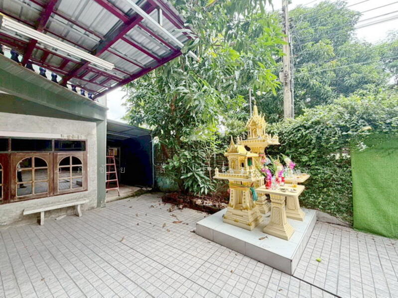 ขายบ้าน พร้อมโกดังเก็บสินค้า ตกแต่งไว้ดีใช้งานได้ทันที 137 ตร.ว. ทำเล ซอยจุลินท์จัดสรร 4, นนทบุรี, บางรักพัฒนา, บางบัวทอง, นนทบุรี, 540 ตร.ม., โกดัง-โรงงาน ขาย, โดย อภิชัย ลิ้มไชยโรจน์, 500033520 - DDproperty.com