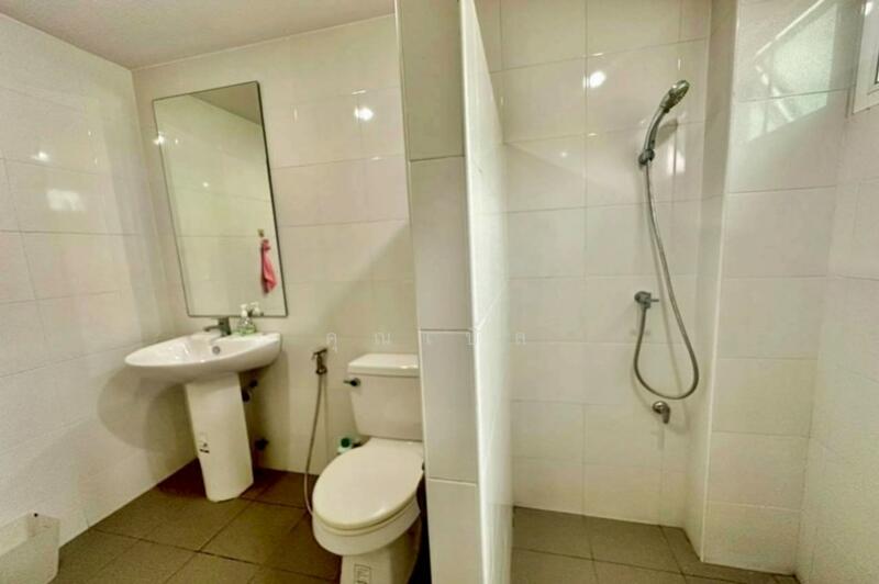 ขายทาวน์โฮม 3ชั้น 18ตร.วา ลาดพร้าว นาคนิวาส 27, Bangkok, Lat Phrao, Lat Phrao, Bangkok, 3 Bedrooms, 155 sqm, Townhouse For Sale, by คุณเปิ้ล, 500033561 - DDproperty.com