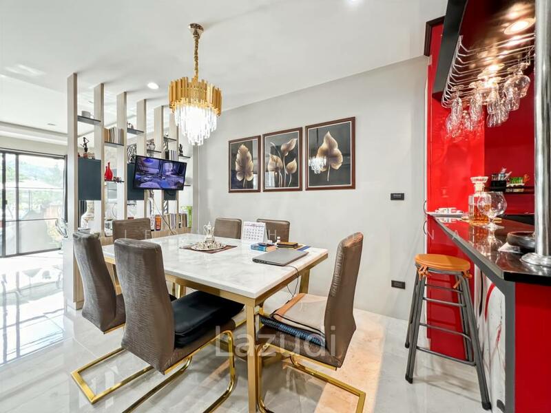 ขาย - 6 ห้องนอน 6 ห้องน้ำ ทาวน์เฮาส์ สำหรับ ขาย, ประจวบคีรีขันธ์