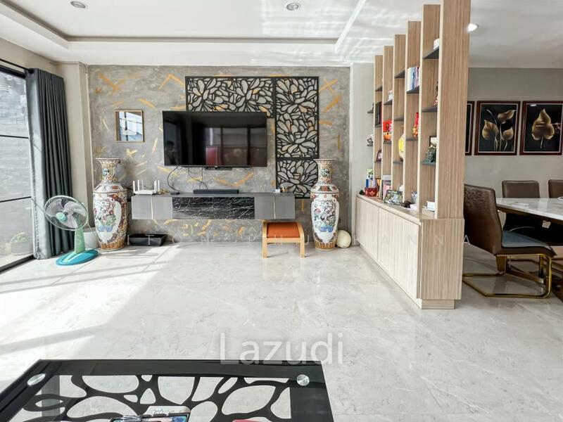 ขาย - 6 ห้องนอน 6 ห้องน้ำ ทาวน์เฮาส์ สำหรับ ขาย, ประจวบคีรีขันธ์