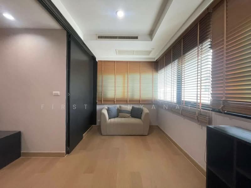 Sathorn Gardens, Bangkok, 39 South Sathorn Road, Thung Maha Mek, Sathon, Bangkok, 1 Bedroom, 63 sqm, Condo For Rent, by First Kanyanatt, 500033673 - DDproperty.com