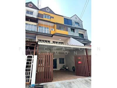 ขาย - Waratorn Ville : หมู่บ้านวราธรวิลล์, กรุงเทพ