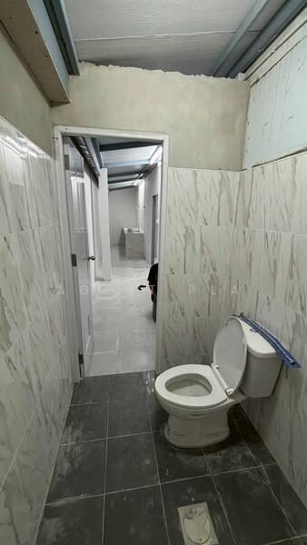 ให้เช่า - Warehouse with office for rent near ICONSIAM (SPSAD3646), กรุงเทพ