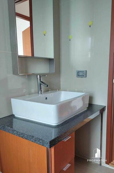 Villa Sathorn, Bangkok, 5 KrungThonBuri Road, Khlong Ton Sai, Khlong San, Bangkok, 1 Bedroom, 55 sqm, Condo For Sale, by PROPMATCH CO., LTD., 500033889 - DDproperty.com
