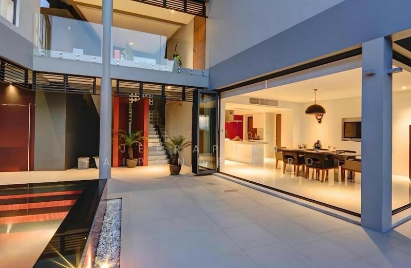 For Sale - 𝑳𝒖𝒙𝒖𝒓𝒚 𝟑-𝑩𝒆𝒅𝒓𝒐𝒐𝒎, 𝟓-𝑩𝒂𝒕𝒉𝒓𝒐𝒐𝒎 𝑺𝒆𝒂𝒗𝒊𝒆𝒘 𝑽𝒊𝒍𝒍𝒂, Krabi