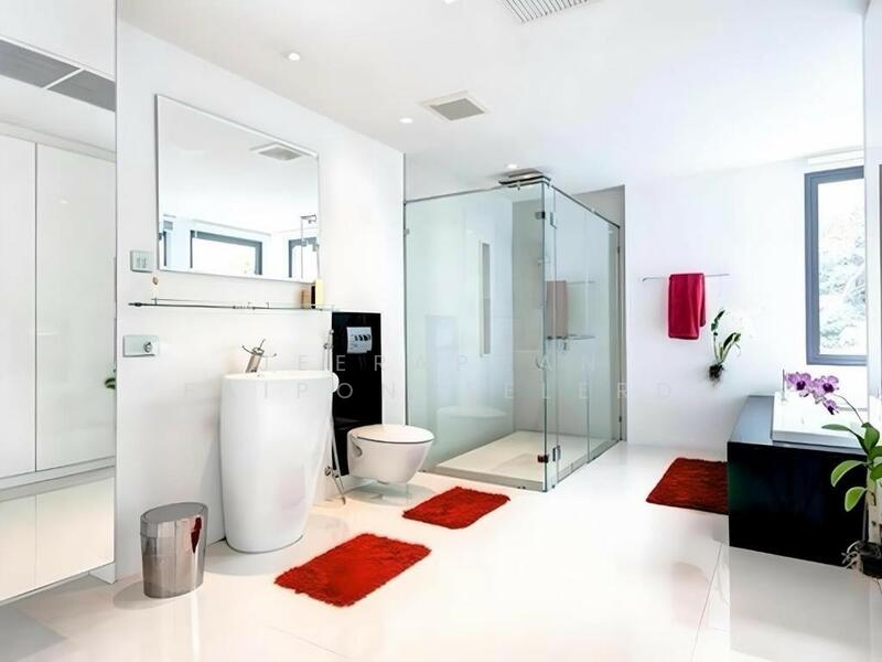 For Sale - 𝑳𝒖𝒙𝒖𝒓𝒚 𝟑-𝑩𝒆𝒅𝒓𝒐𝒐𝒎, 𝟓-𝑩𝒂𝒕𝒉𝒓𝒐𝒐𝒎 𝑺𝒆𝒂𝒗𝒊𝒆𝒘 𝑽𝒊𝒍𝒍𝒂, Krabi