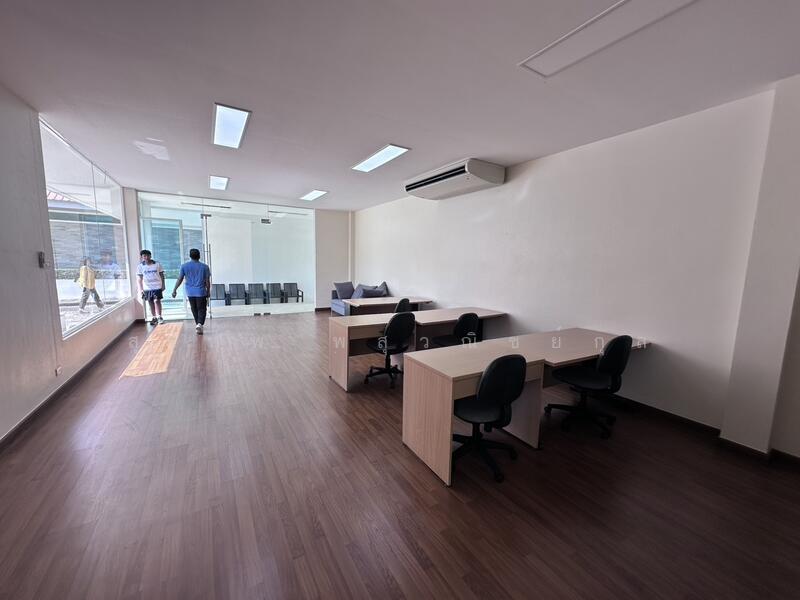 For Rent - Office Space for Rent in the Heart of Rayong ,Prime Location Near Central Rayong and Big C, 200 m Ta, Rayong