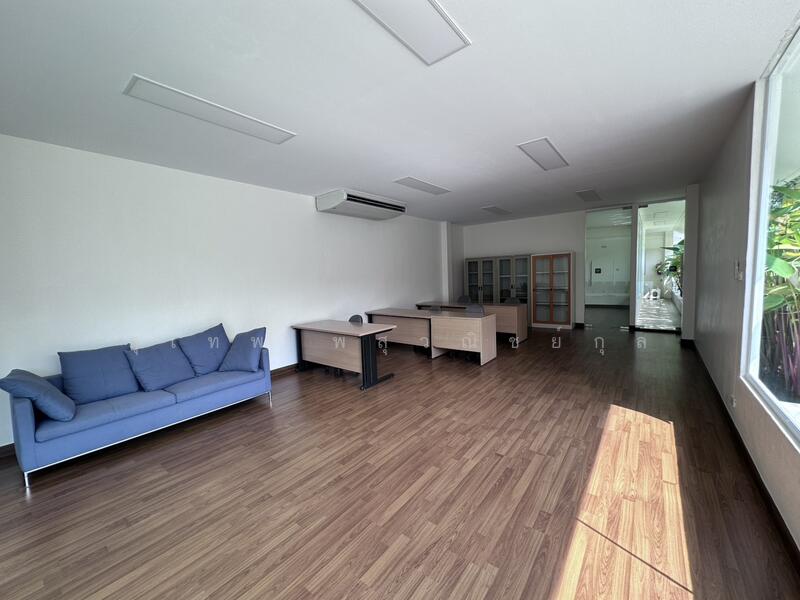 For Rent - Office Space for Rent in the Heart of Rayong ,Prime Location Near Central Rayong and Big C, 200 m Ta, Rayong