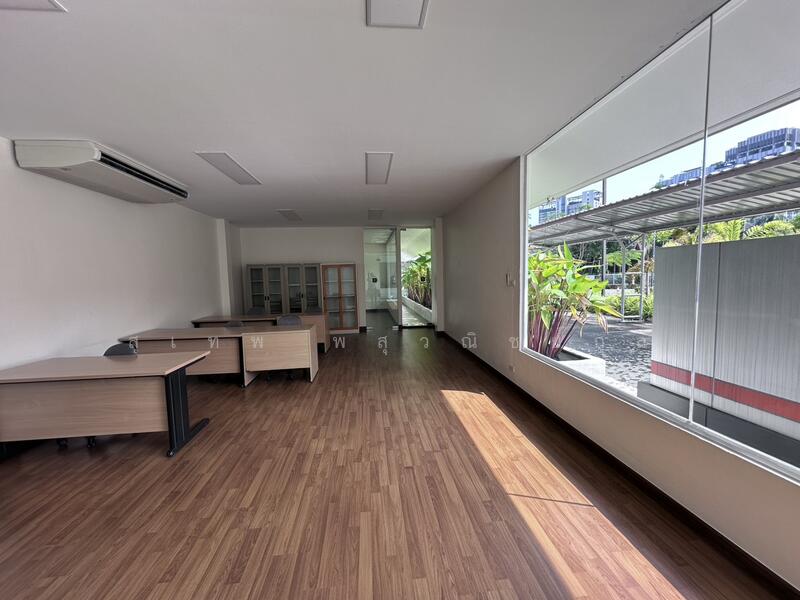 For Rent - Office Space for Rent in the Heart of Rayong ,Prime Location Near Central Rayong and Big C, 200 m Ta, Rayong