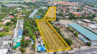 ขาย - ที่ดินเปล่า 13 ไร่ 33 ตร.ว. ที่ดิน ระหว่างซอยนิมิตใหม่14 -16 ใกล้ตลาดนัดเจ๊ณีย์, กรุงเทพ