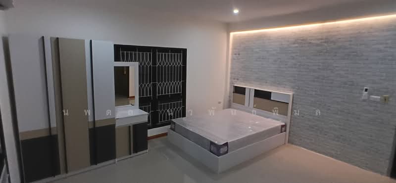 Baan Sinbadee Bangbuathong, Nonthaburi, Phimonrat, Bang Bua Thong, Nonthaburi, 5 Bedrooms, 165 sqm, Single Detached House For Sale, by นพดล นวพันธ์พิมล, 500034902 - DDproperty.com