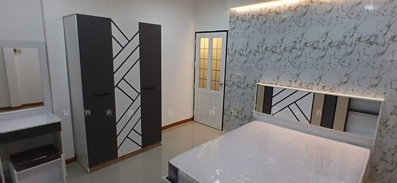 Baan Sinbadee Bangbuathong, Nonthaburi, Phimonrat, Bang Bua Thong, Nonthaburi, 5 Bedrooms, 165 sqm, Single Detached House For Sale, by นพดล นวพันธ์พิมล, 500034902 - DDproperty.com