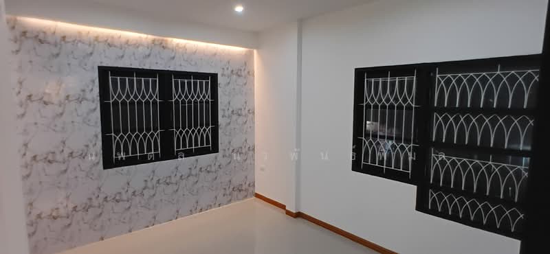 Baan Sinbadee Bangbuathong, Nonthaburi, Phimonrat, Bang Bua Thong, Nonthaburi, 5 Bedrooms, 165 sqm, Single Detached House For Sale, by นพดล นวพันธ์พิมล, 500034902 - DDproperty.com