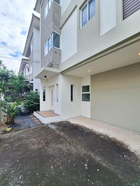 For Sale - Taradee Ratchapreuk, Nonthaburi