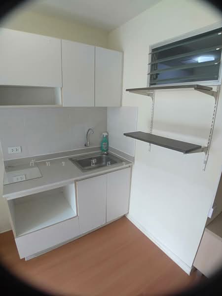 Lumpini Condo Town Bodindecha Ramkhamhaeng, Bangkok, Soi Ramkhamhaeng 43/1, Phlapphla, Wang Thonglang, Bangkok, Studio, 28 sqm, Condo For Rent, by ภัทร อิสรางกูร, 500034977 - DDproperty.com