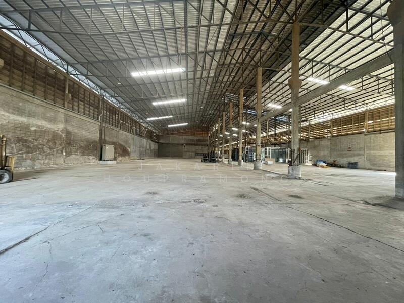 For Rent - ให้เช่าโรงงาน พื้นที่สีม่วง บางบัวทอง นนทบุรี พื้นที่ 2,830 ตรม, Nonthaburi