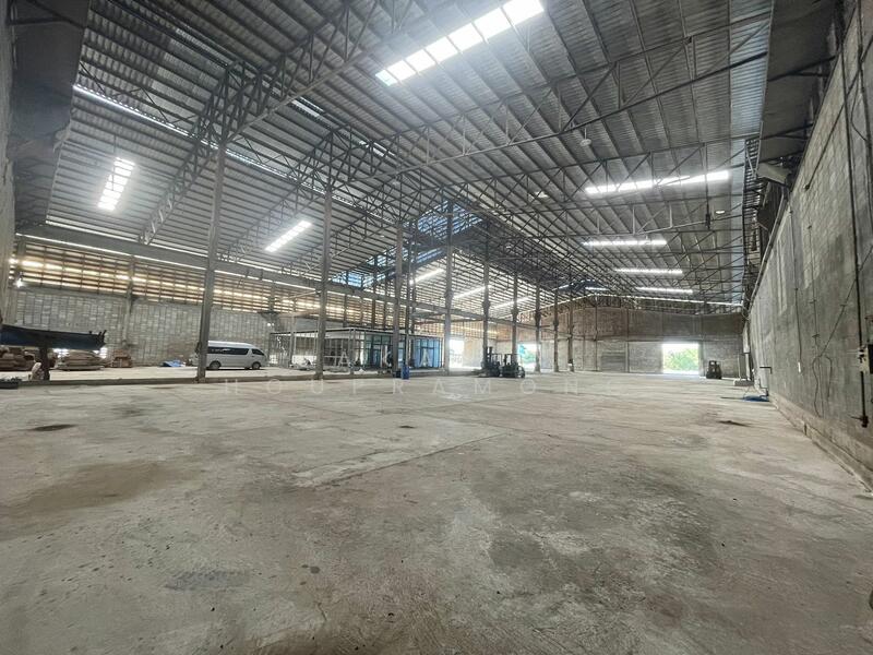 ให้เช่า - ให้เช่าโรงงาน พื้นที่สีม่วง บางบัวทอง นนทบุรี พื้นที่ 2,830 ตรม, นนทบุรี