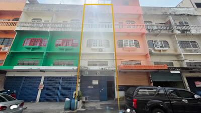 ขาย - อาคารพาณิชย์ 4 ชั้น ซอยเพชรเกษม 93 ใกล้ตลาดอ้อมน้อย, สมุทรสาคร