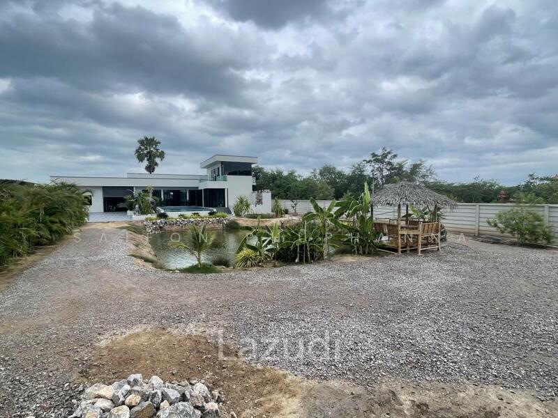 For Sale - 4 Bed 4 Bath Villa For Sale, Phetchaburi