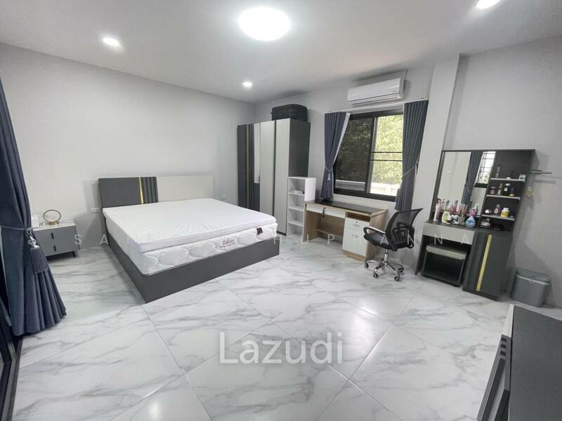 For Sale - 4 Bed 4 Bath Villa For Sale, Phetchaburi