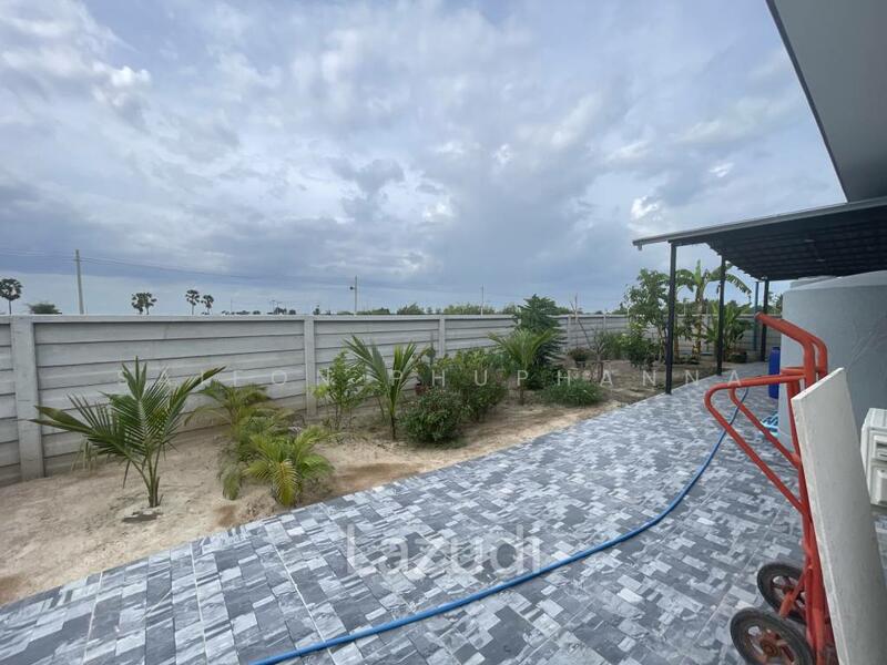 For Sale - 4 Bed 4 Bath Villa For Sale, Phetchaburi