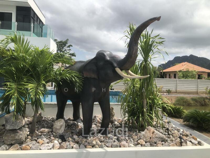 For Sale - 4 Bed 4 Bath Villa For Sale, Phetchaburi