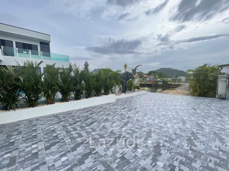 For Sale - 4 Bed 4 Bath Villa For Sale, Phetchaburi
