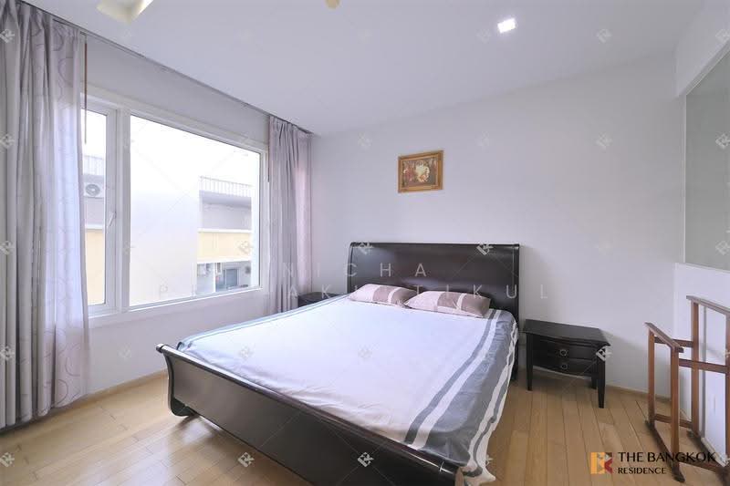 Siri At Sukhumvit, Bangkok, 902 Sukhumvit Road, Phra Kanong, Khlong Toei, Bangkok, 1 Bedroom, 51 sqm, Condo For Rent, by Nicha Peerakittikul, 500035676 - DDproperty.com