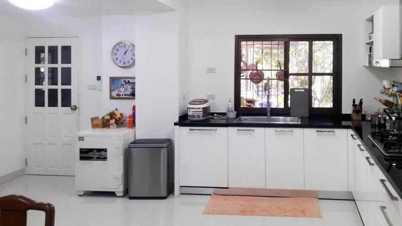 For Sale - 10S0105 Pool villa for sale 12,000,000 baht 3 bedroom 3 bathroom located at muang, Phuket