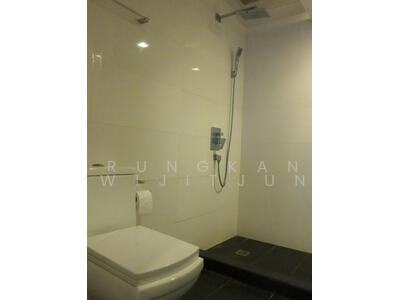 ขาย - Young Place Grand Le Jardin : ยังเพลส แกรนด์ เลอ จาแด็งน์, กรุงเทพ