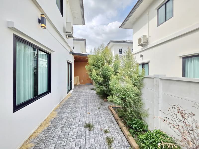 Britania Saimai Khukhot Station, Bangkok, 117 Sai Mai Rd., Sai Mai, Bangkok, 4 Bedrooms, 150 sqm, Single Detached House For Sale, by Noppawan Ruangdech, 500036400 - DDproperty.com