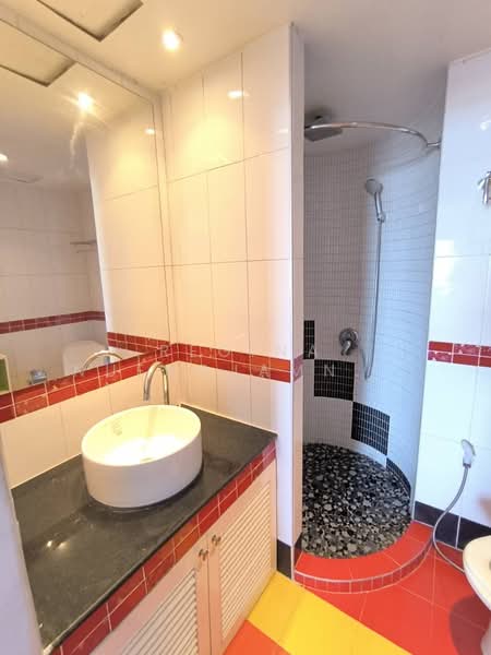 Pattaya Plaza Condotel, Chon Buri (Pattaya), Nong Pru, Bang Lamung (Pattaya), Chon Buri (Pattaya), Studio, 38 sqm, Condo For Sale, by Regina Nuengjamnong, 500036484 - DDproperty.com