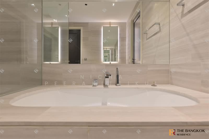 The Diplomat 39, Bangkok, 18 Soi Sukhumvit 39, Sukhumvit Road, Khlong Tan Nua, Watthana, Bangkok, 1 Bedroom, 53 sqm, Condo For Rent, by Nicha Peerakittikul, 500036629 - DDproperty.com